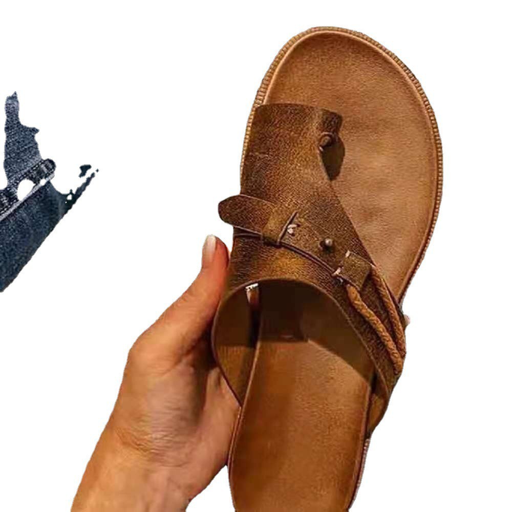 2021 Summer New Sandals Women European And American Roman Style Set-toe Rivets Belt Buckle Foreign Trade Large Size Flat Slippers Women