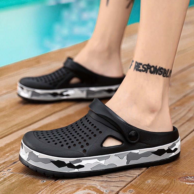 Sandals And Slippers Men's Summer New Hole Shoes Outer Wear Non-slip Trend Korean Version Summer Seaside Vacation Beach Shoes Thick Bottom