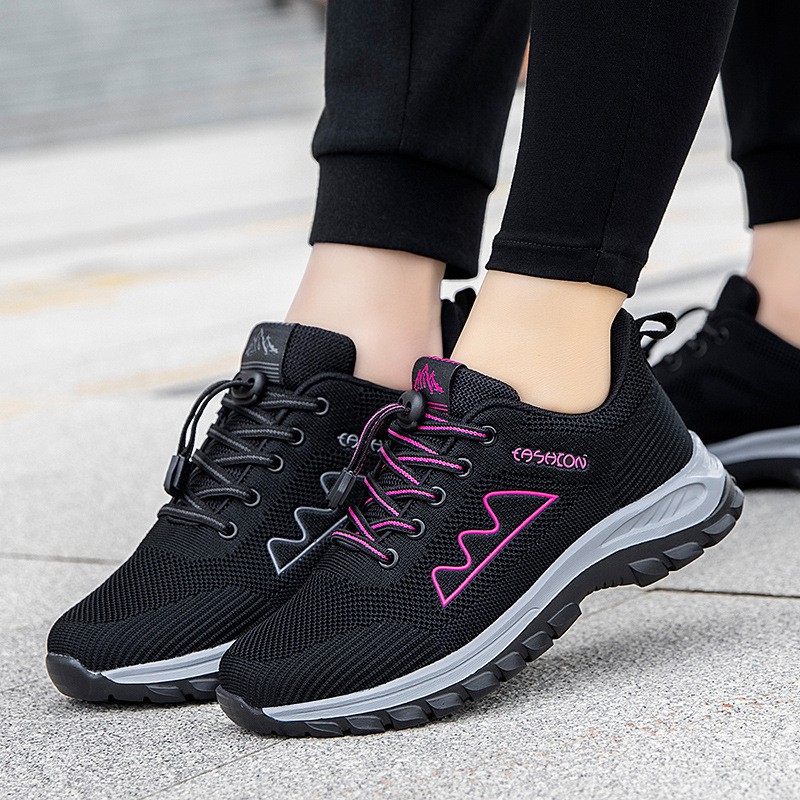 2022 Summer And Autumn New Middle-aged And Elderly Parents Walking Shoes Flying Woven Sports Elderly Soft-soled Shoes Casual Shoes