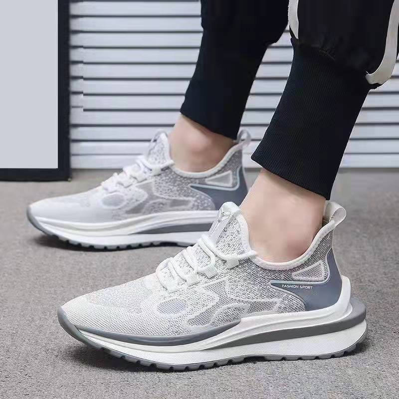 Casual Shoes 2022 Summer New Breathable Flying Woven Shoes Fashion Korean Version One Piece Dropshipping Mesh Running Shoes