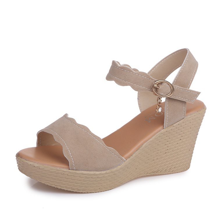 Sponge Heel Women's Shoes 2022 Spring And Summer Casual Retro Roman Style Mid-heel Buckle Suede Wedge Sandals